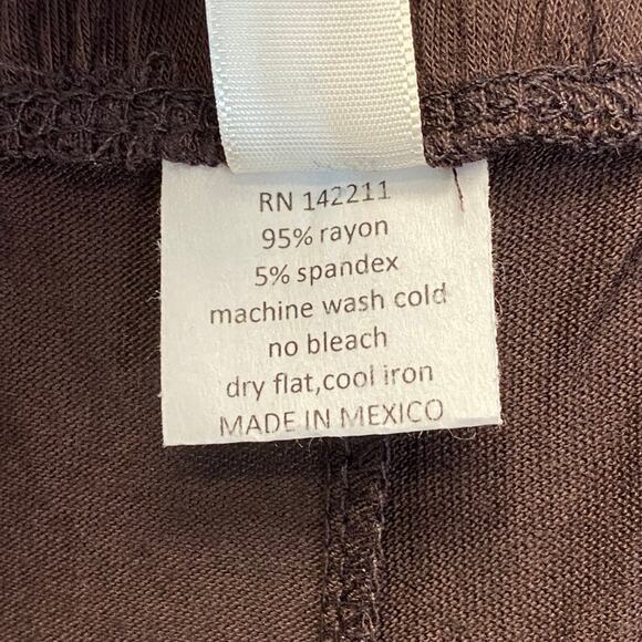 24/7 COMFORT APPAREL Women's Plus Size Brown Comfortable Loose-Fit Pull-On - Picture 8 of 8